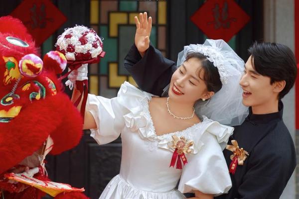 1998年属虎结婚吉日挑选与运势解析,98年属虎2021年结婚吉日