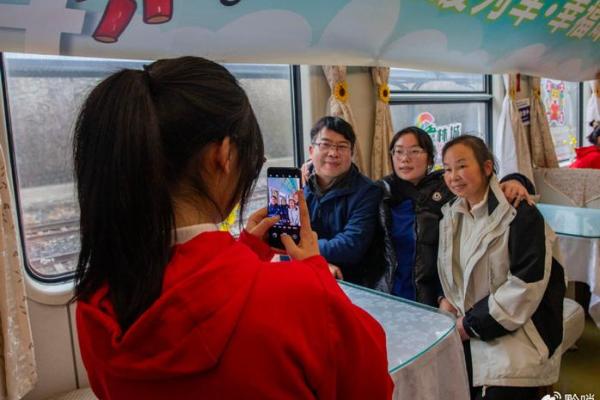2024年结婚吉日推荐与幸福启程攻略(2024年适合结婚的日子)