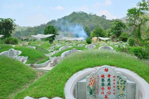 冬月修坟吉日查询2024 祖坟修缮的传统文化解读