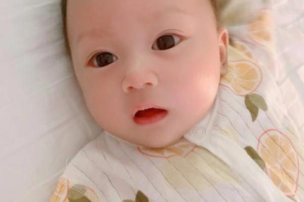 月生子吉日推荐 迎接2025好运宝宝