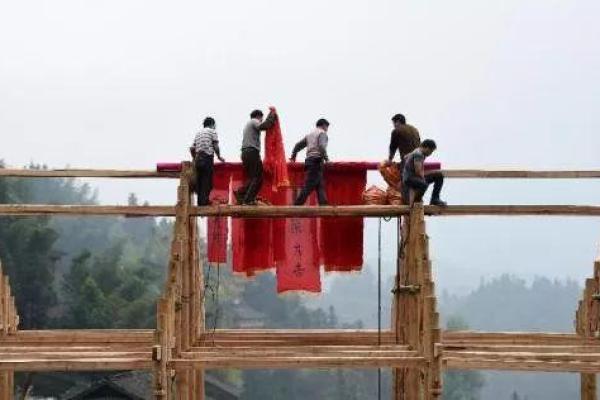 2024年12月上梁吉日宜忌 传统习俗与现代建筑的结合