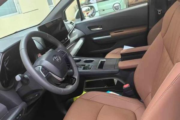 2026年1月提车吉日推荐：生肖鸡平日宜忌巨蟹座得把眼睛擦亮了