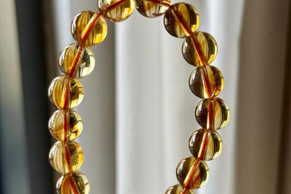 黄水晶最旺的属相